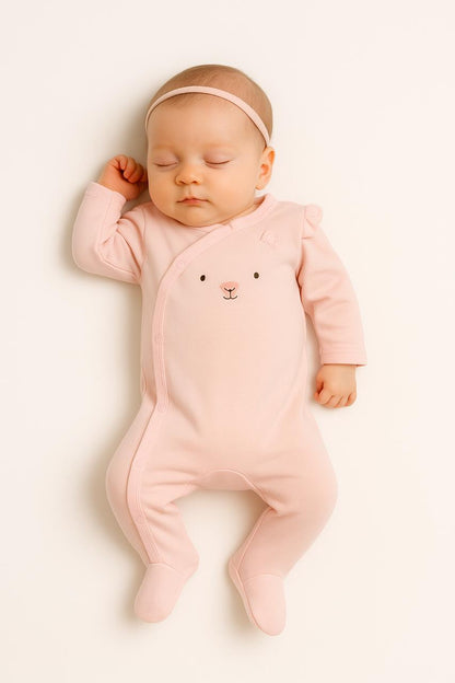 Mameluco de algodón para niña marca Carter's